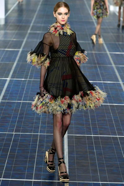 Look 66